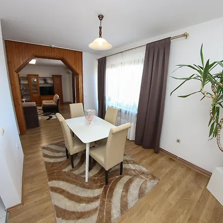 Golden View Skenderija Apartment's - Free Parking * Σαράγεβο