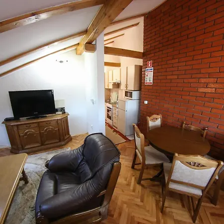 Golden View Skenderija Apartment's - Free Parking Σαράγεβο