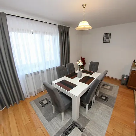 Golden View Skenderija Apartment's - Free Parking * Σαράγεβο