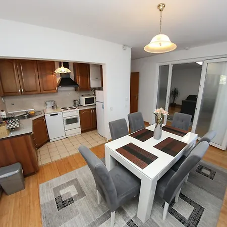 Appartement Golden View Skenderija Apartment's - Free Parking