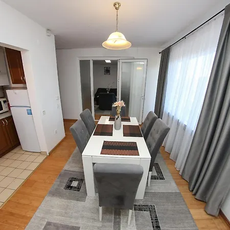 Golden View Skenderija Apartment's - Free Parking *