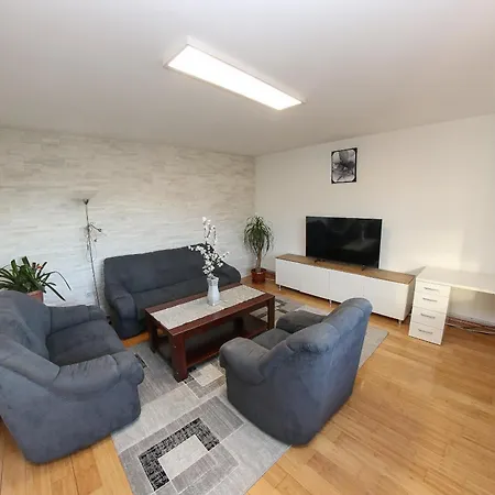 Διαμέρισμα Golden View Skenderija Apartment's - Free Parking Σαράγεβο