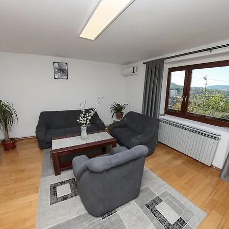 Golden View Skenderija Apartment's - Free Parking Σαράγεβο